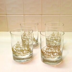 Clipper 1970  Vintage 22Karat Gold Whisky Glasses A Set Of 4